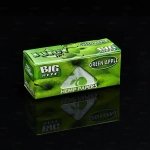 Feuilles ? rouler de Juicy Jay sur un rouleau de rouleaux de pomme verte