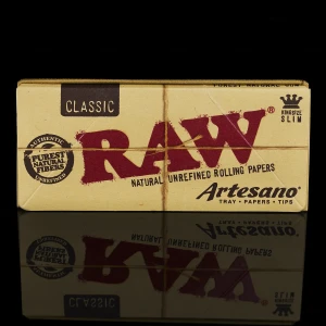RAW Artesano King Size rolling papers with rolling tray