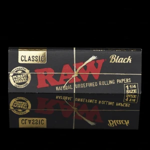 RAW Black Ultra Thin 1 1/4 papers